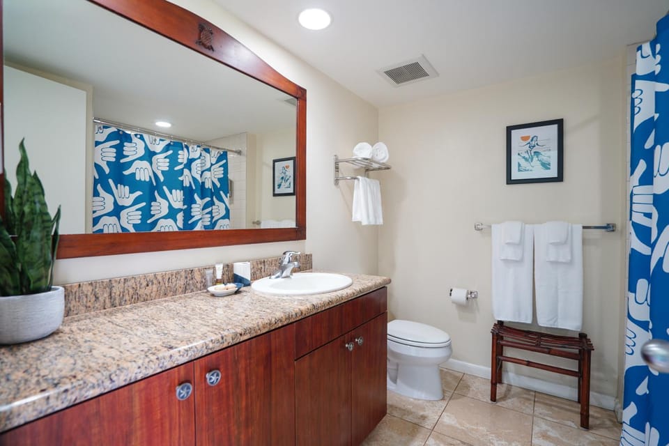 Surfs Up at Islander on the Beach Apartment in Waipouli Beach