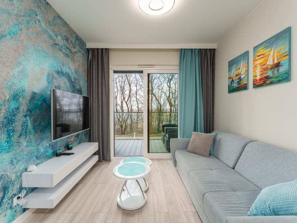 TV and multimedia, Living room, Seating area, Sea view