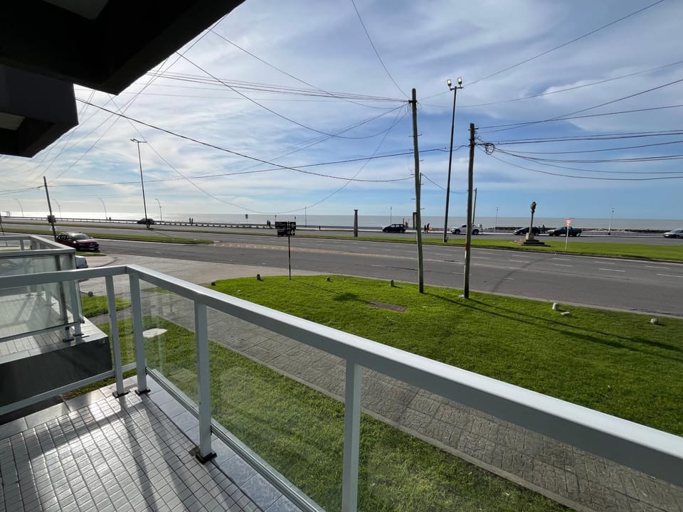 Departamento Cataluña Vista al Mar Apartment in Mar del Plata