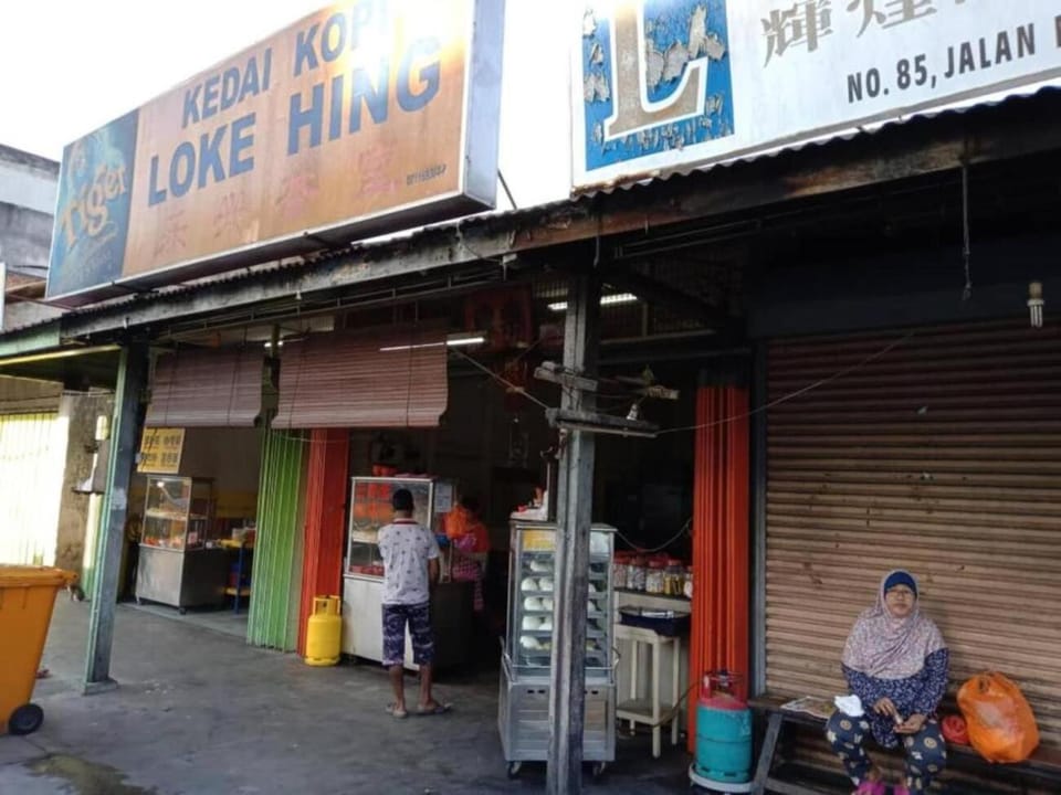 Nearby landmark, Neighbourhood