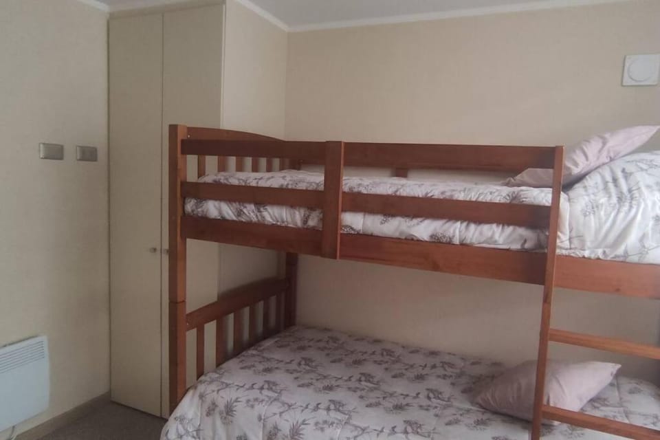 bunk bed