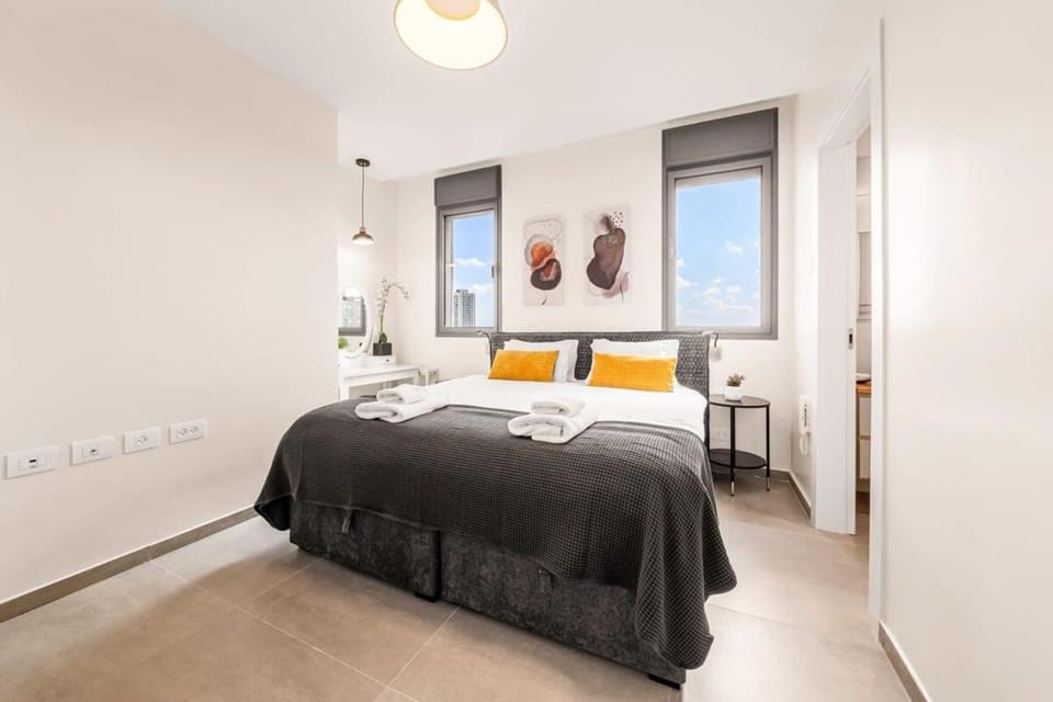 Dreamy 3 Bedroom In Best Location Parking House in Jerusalem