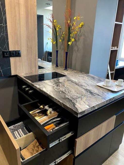 Kitchen or kitchenette