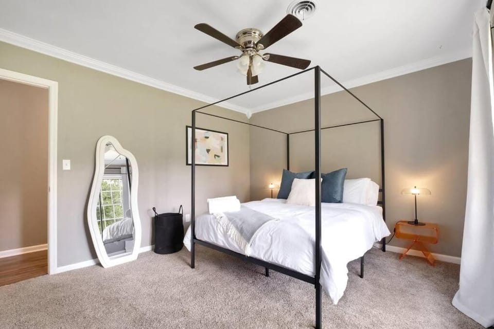 Cozy - Organic Modern - Bungalow - FSU House in Tallahassee