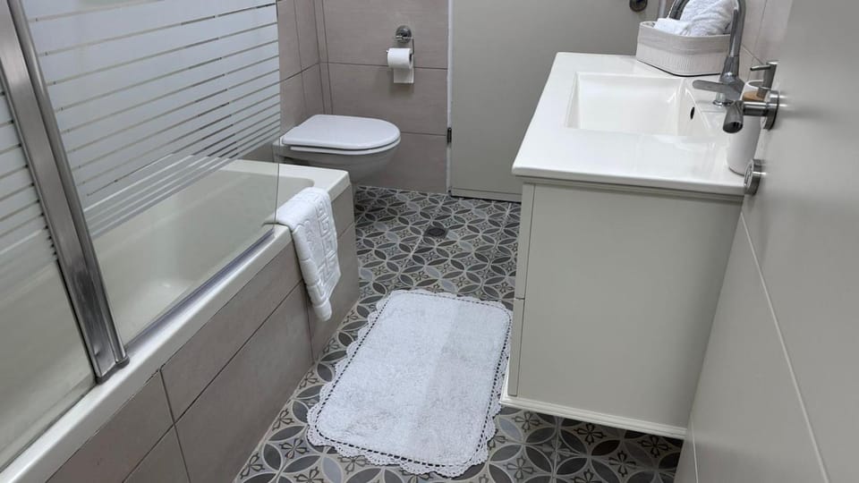 מצפור הכנרת- דירת גן לאירוח Apartment in Tiberias