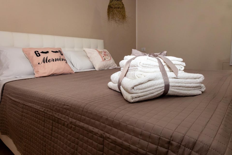 Daria's home apartment rooms Bed and Breakfast in Palermo