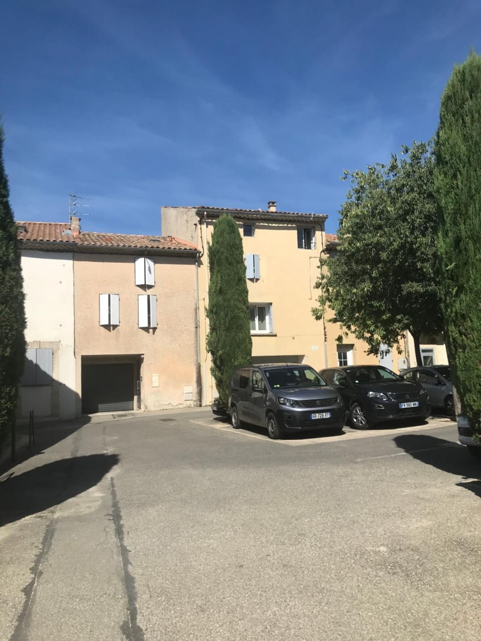Property building, Parking