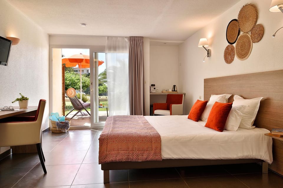 Bed, View (from property/room), Photo of the whole room, Bedroom, Sea view