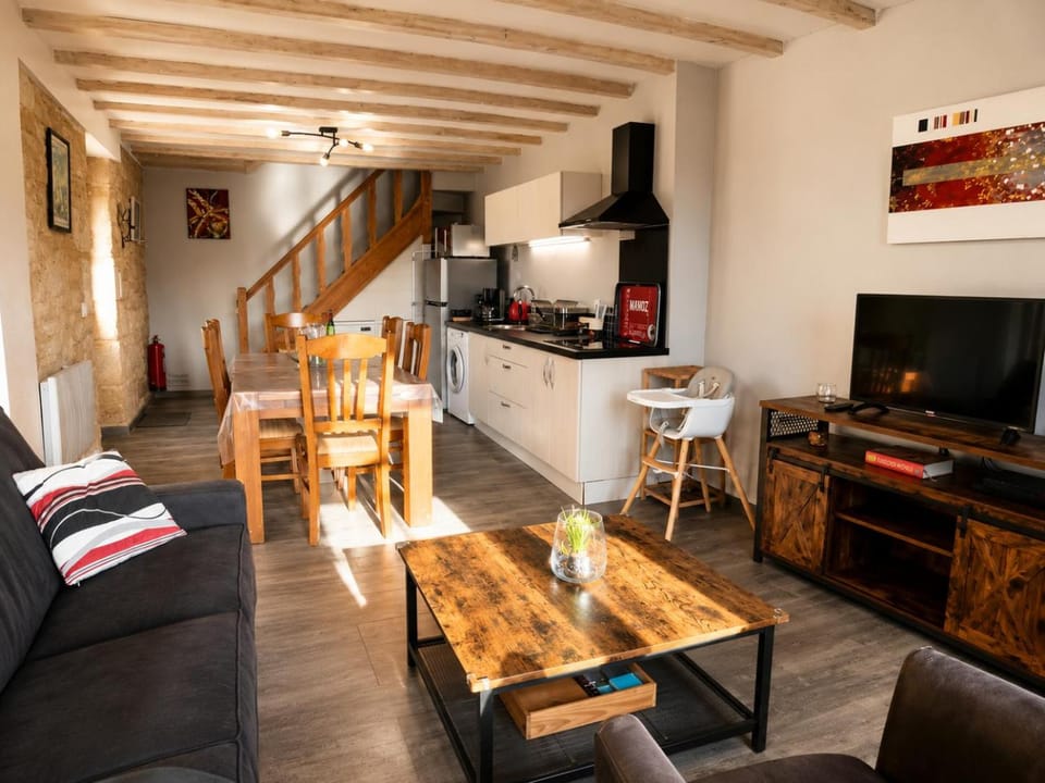 Property building, Living room, kitchen