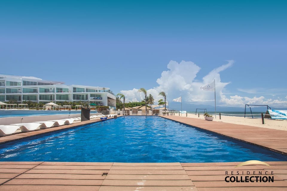 Natural landscape, Pool view, Swimming pool