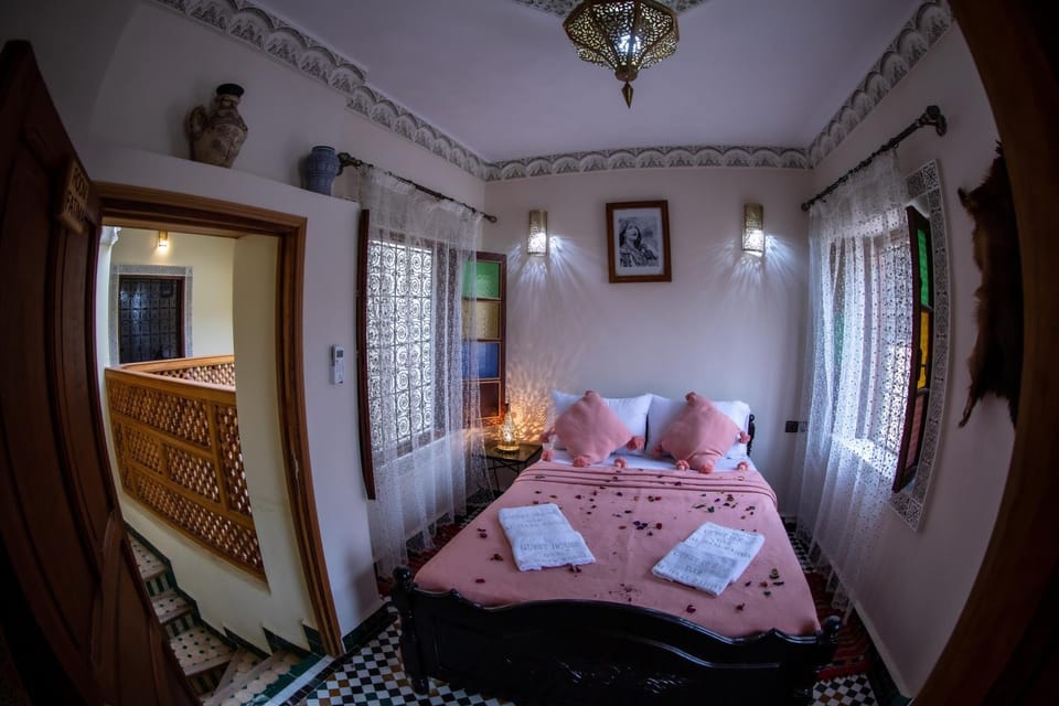 Bed, Photo of the whole room, Bedroom, towels, wardrobe