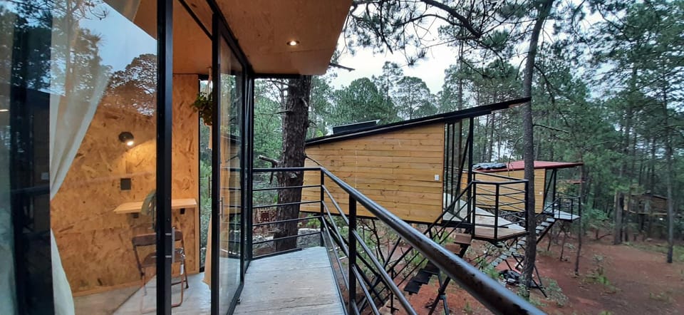 Glamping Pinochueco Campground/ 
RV Resort in Hidalgo, Mexico