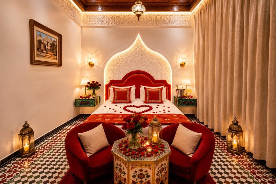Bed, Living room, Bedroom