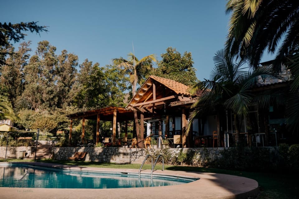Property building, Restaurant/places to eat, Swimming pool, Breakfast