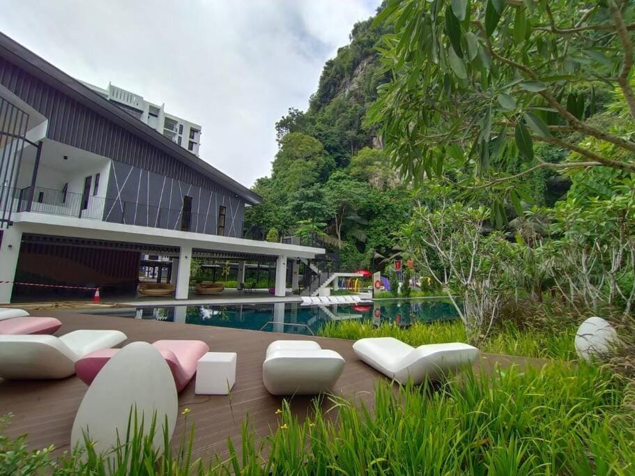 be.Bliss-8mins Lost World Tambun-6-7pax Apartment in Ipoh