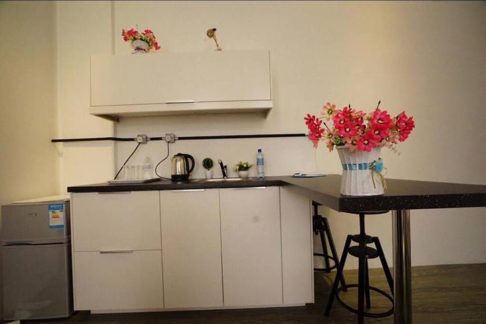 Ipoh Old Town Heritage Family Suite-6R4B -12-16pax House in Ipoh