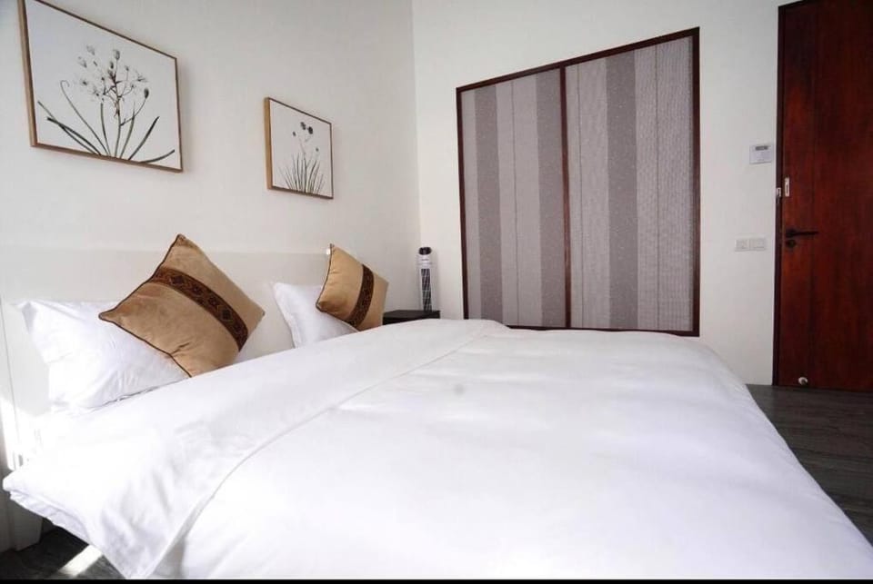 Ipoh Old Town Heritage Family Suite-6R4B -12-16pax House in Ipoh