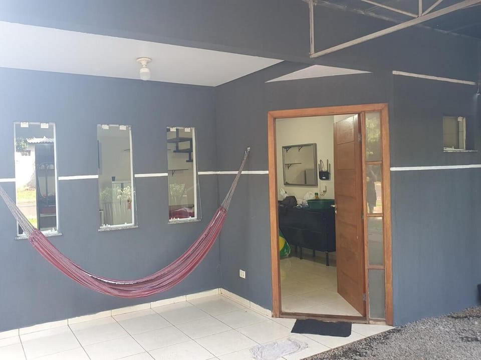 Sobrado 8 min. da Roda Gigante / 3 quartos House in Foz do Iguaçu