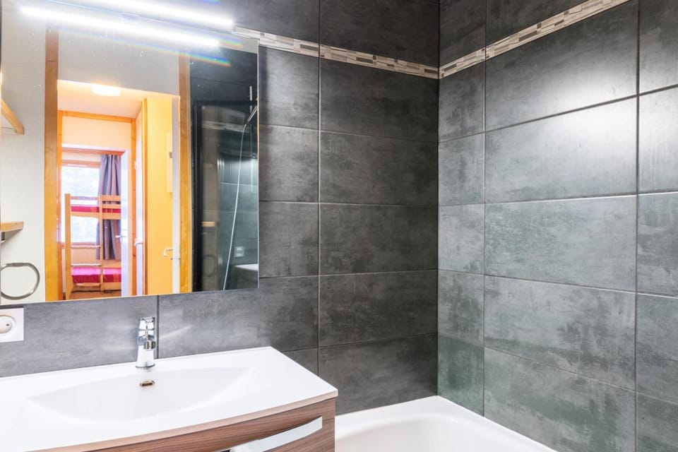 Shower, Toilet, Bathroom, bidet