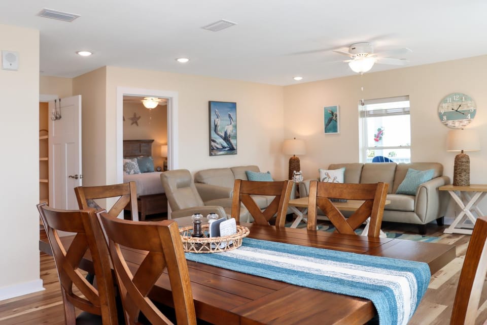 Pelican Roost E by Pristine Properties Vacation Rentals House in Mexico Beach