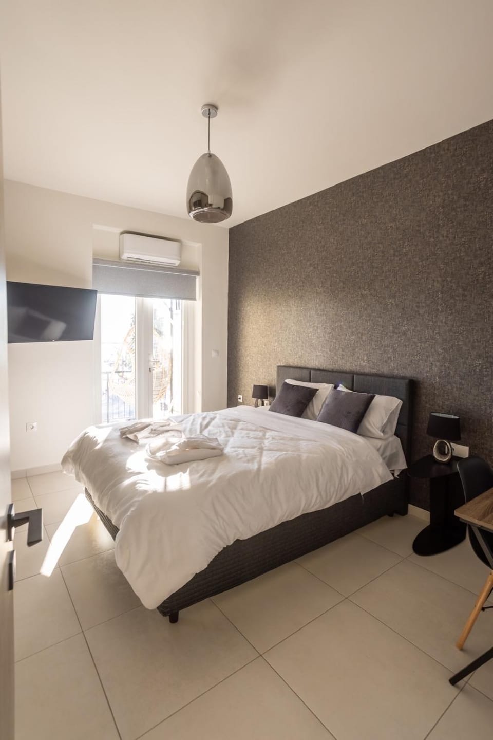 AIOLOS GLYFADA super lux suite 5 sea view Apartment in South Athens