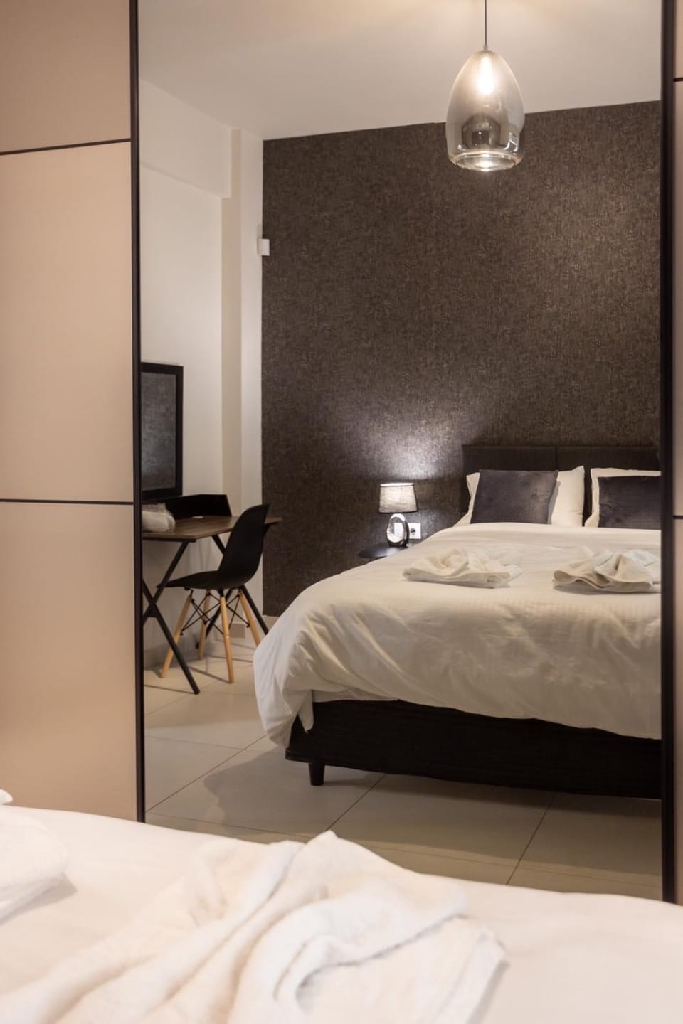 AIOLOS GLYFADA super lux suite 5 sea view Apartment in South Athens