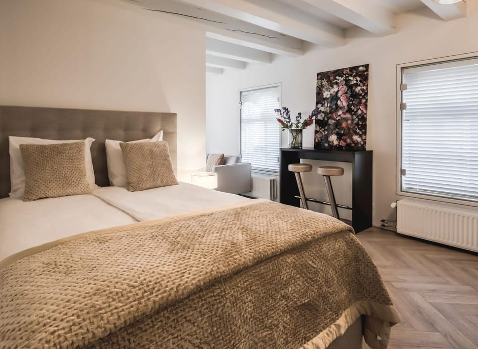 Le Bon'Apart Suites Hotel in South Holland (province)