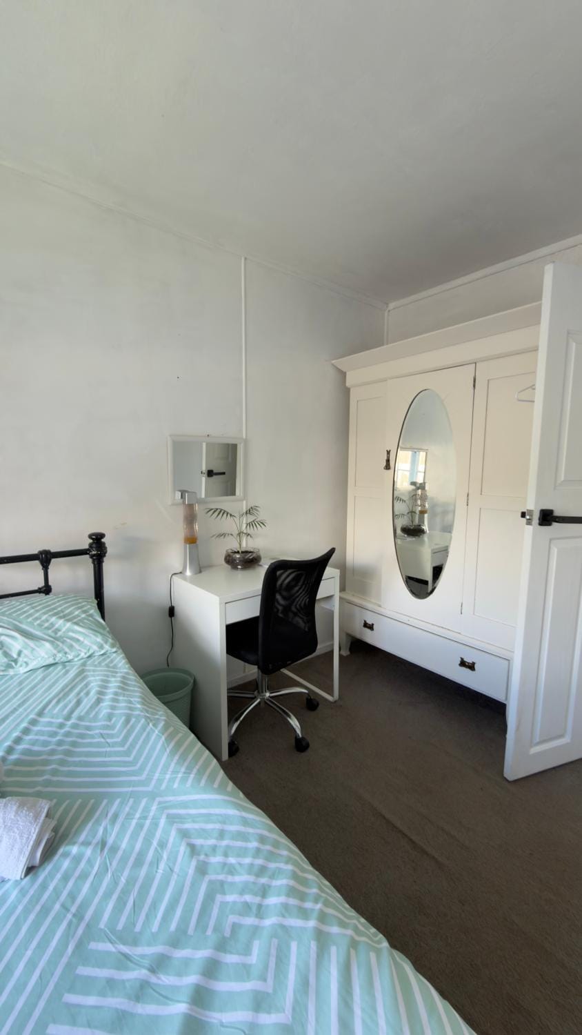 Private Double Room Shared Bathroom Bed and Breakfast in Tasmania