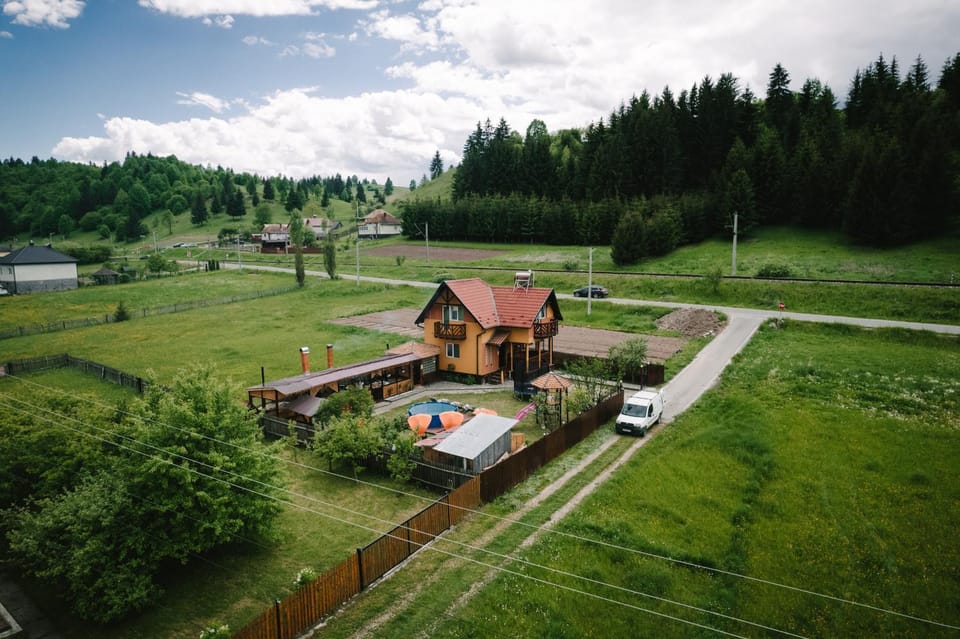 Riverside • cabine Cabin in Romania