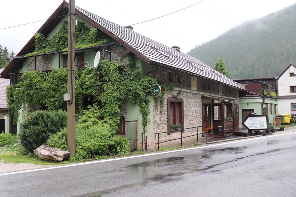 Hostinec Stará Krčma Inn in Slovakia