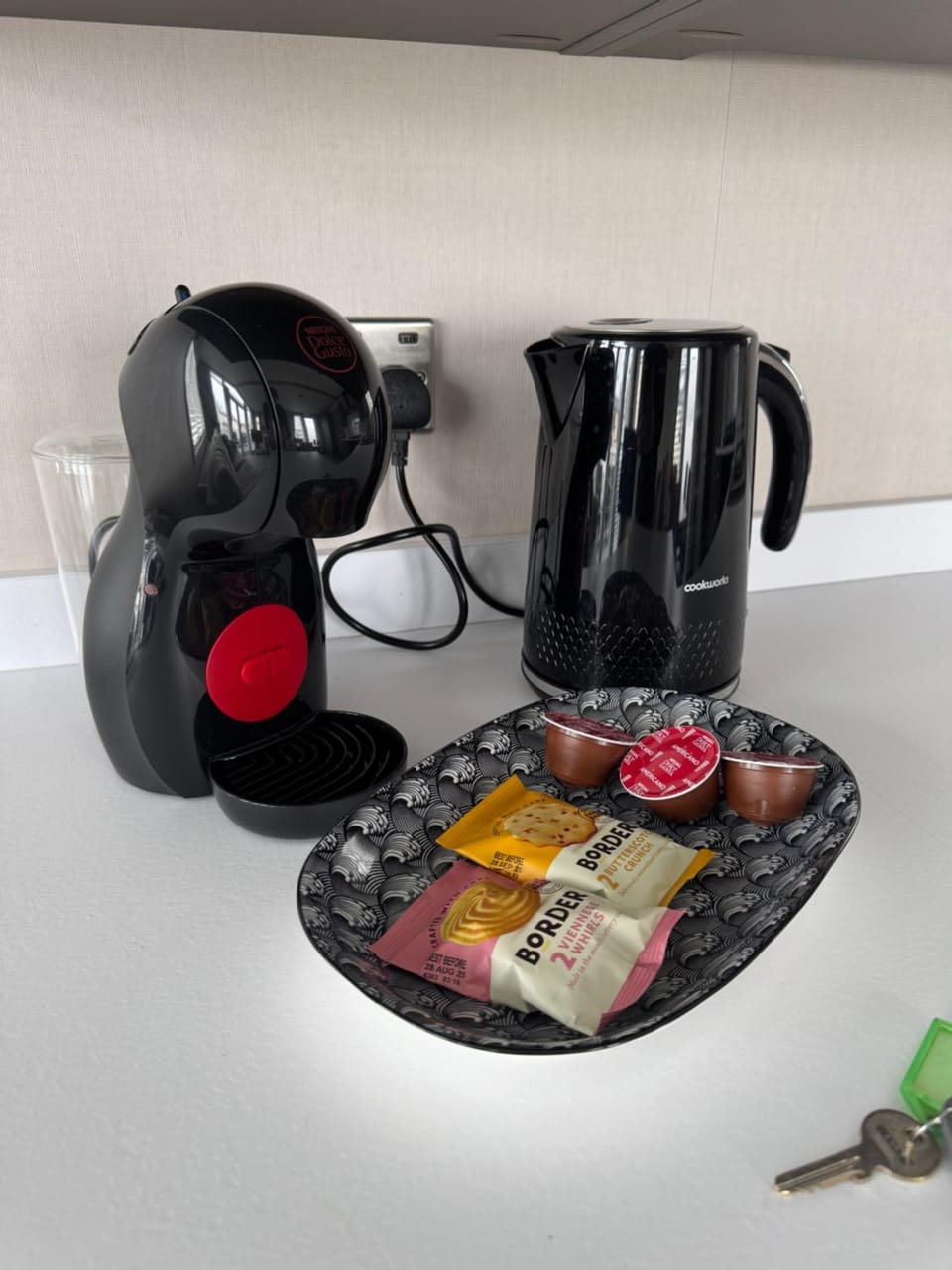 Coffee/tea facilities