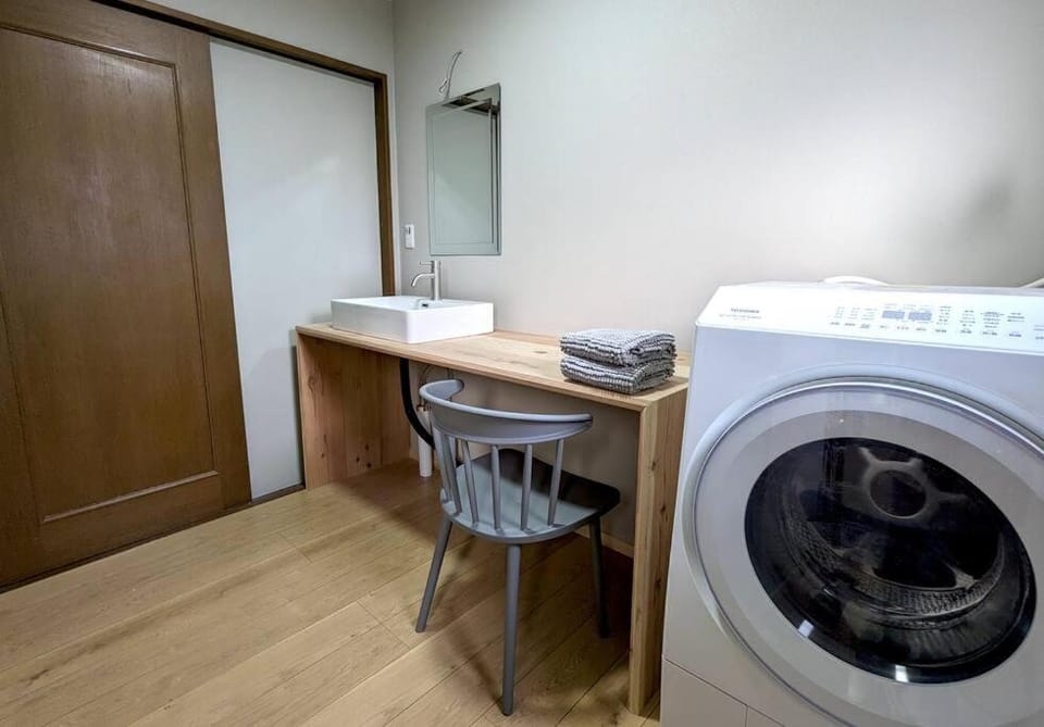 Bathroom, washing machine, dryer
