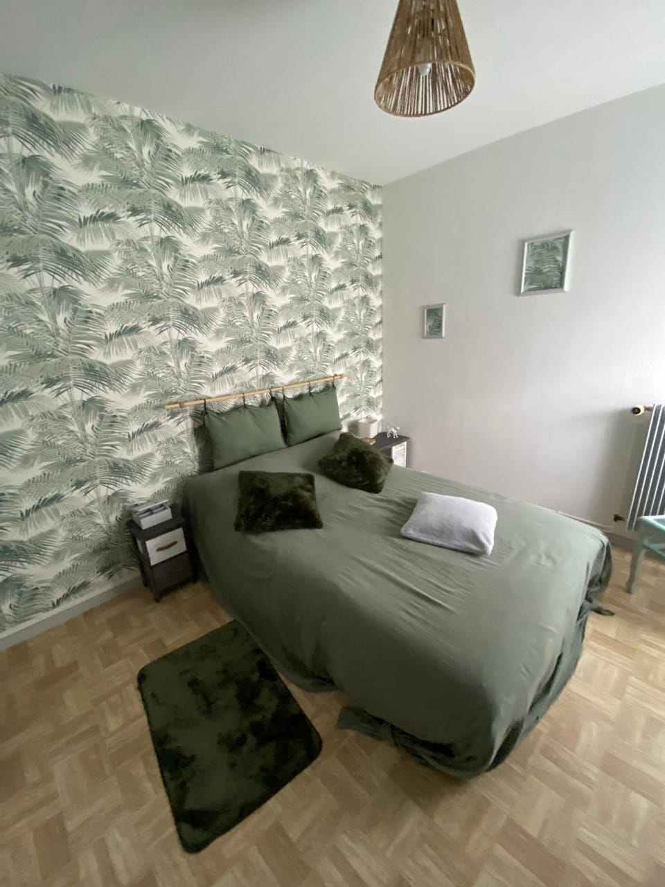 Photo of the whole room