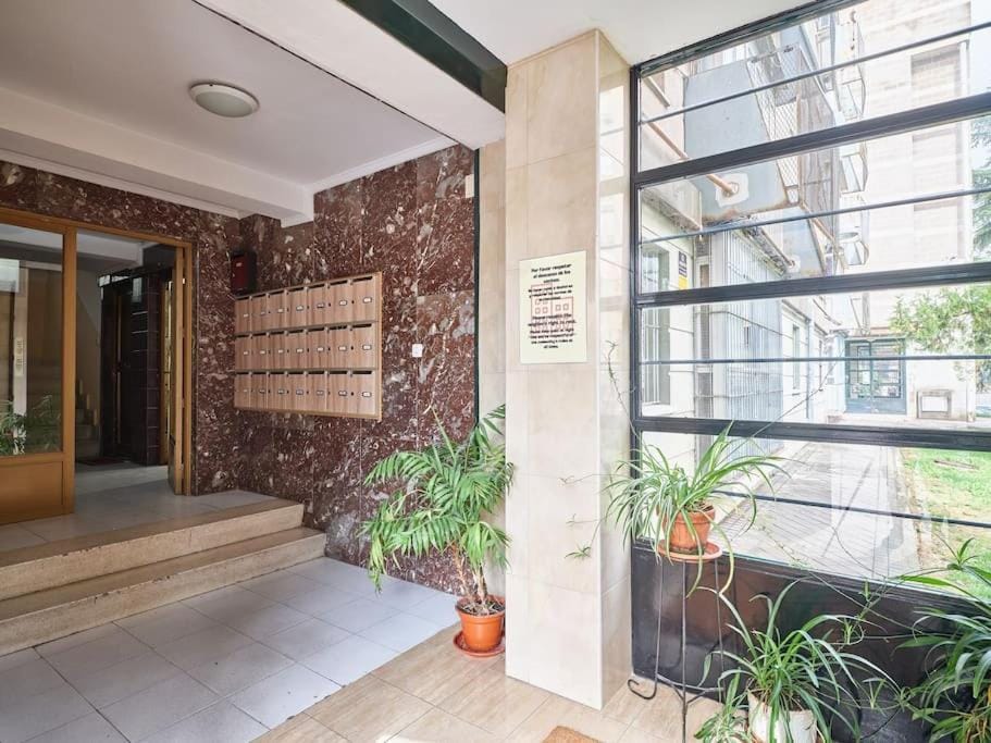 NEW Plaza Elíptica Metro Bus 15 min centro 3d Luxe reformado Apartment in Madrid