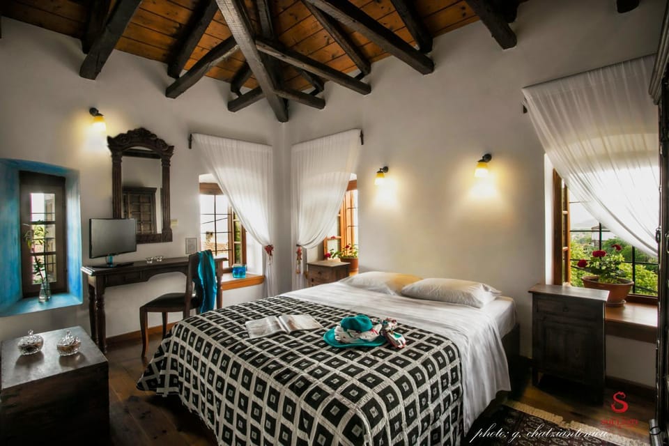 Spring, Photo of the whole room, Bedroom, On site, City view, Garden view, Mountain view, Quiet street view, Inner courtyard view