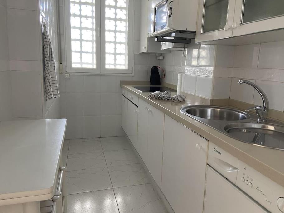 Gorliz Beach House Apartment in Plentzia