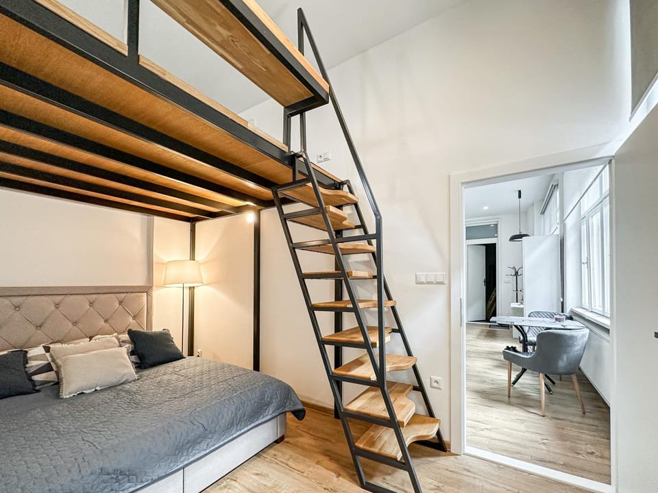 Photo of the whole room, Bedroom, bunk bed