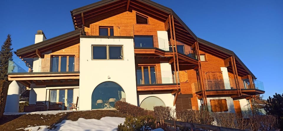 CHALET du GOLF CRANS MONTANA Apartment in Sierre