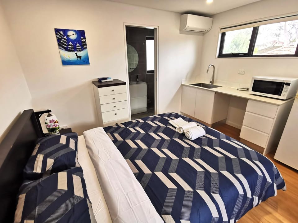 Ermihome Studio Apartment in Sydney