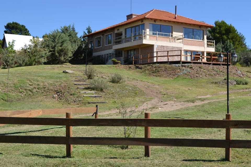 La Casa Grande House in Buenos Aires Province