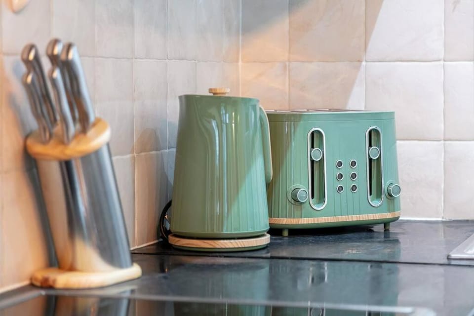 Coffee/tea facilities, Kitchen or kitchenette, toaster