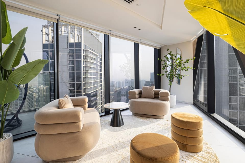 Magnificent 3BR Spectacular Canal & Burj View Apartment in Dubai