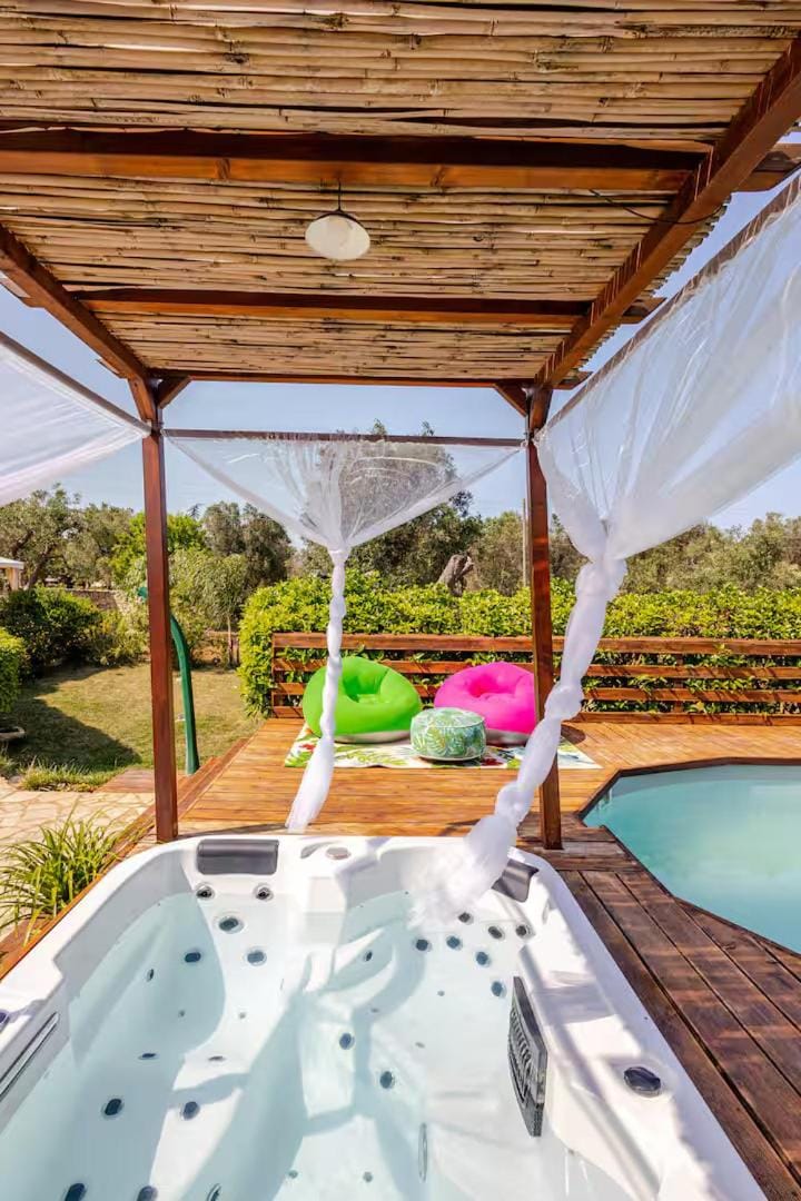 Garden, Pool view, sunbed
