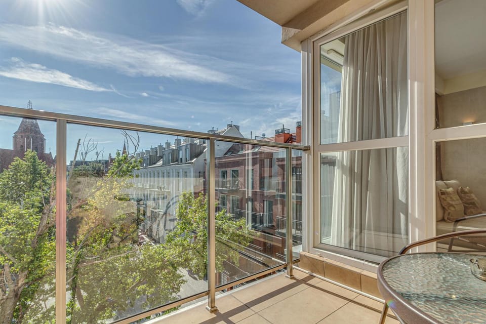 View (from property/room), Balcony/Terrace