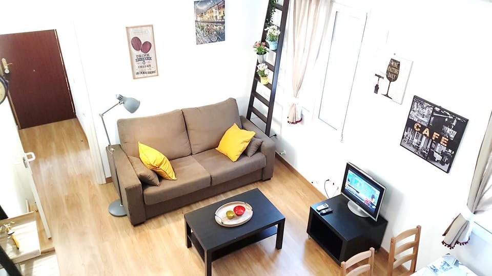 TV and multimedia, Photo of the whole room