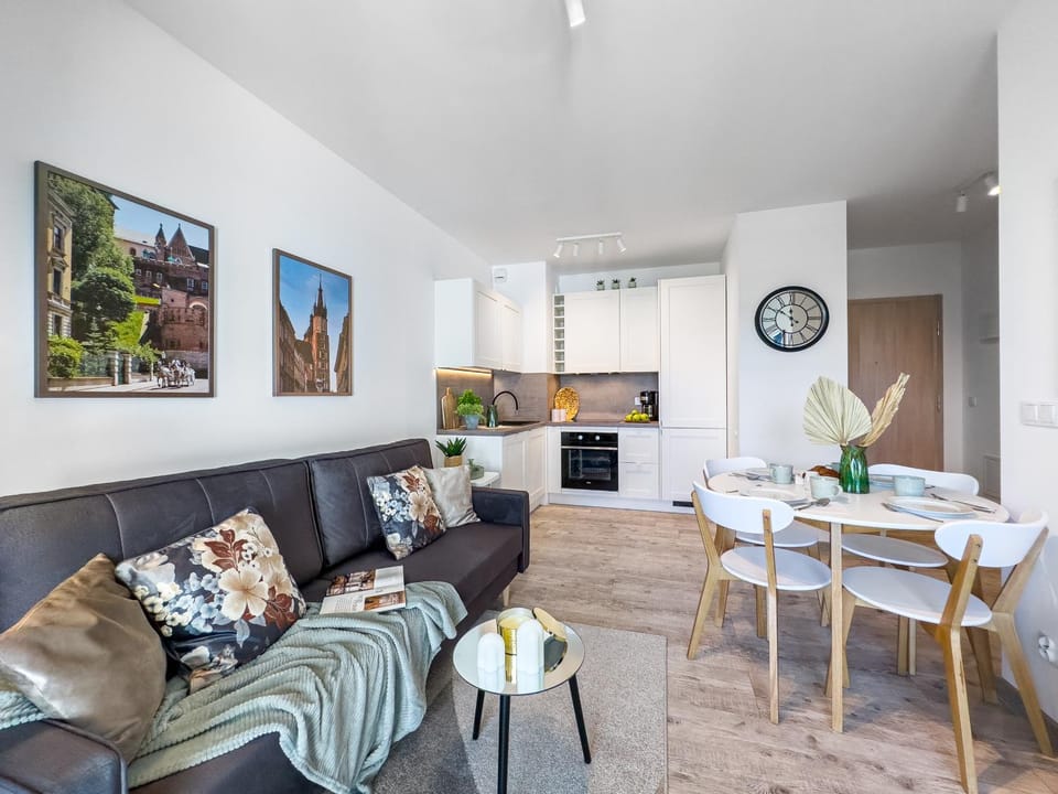 TV and multimedia, Kitchen or kitchenette, Living room, Seating area, Dining area, minibar, pet friendly