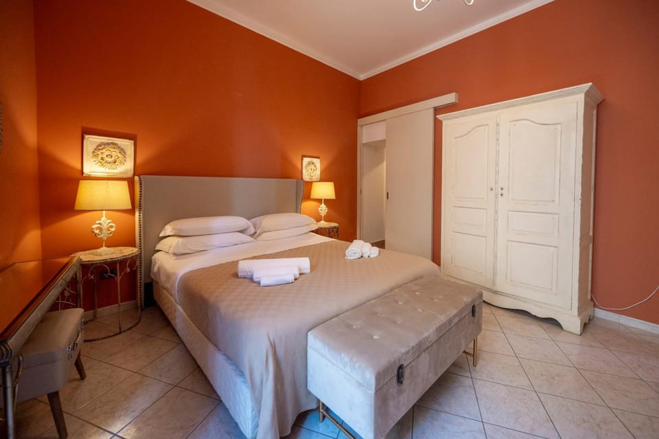 Bed, Photo of the whole room, Bedroom, towels, wardrobe
