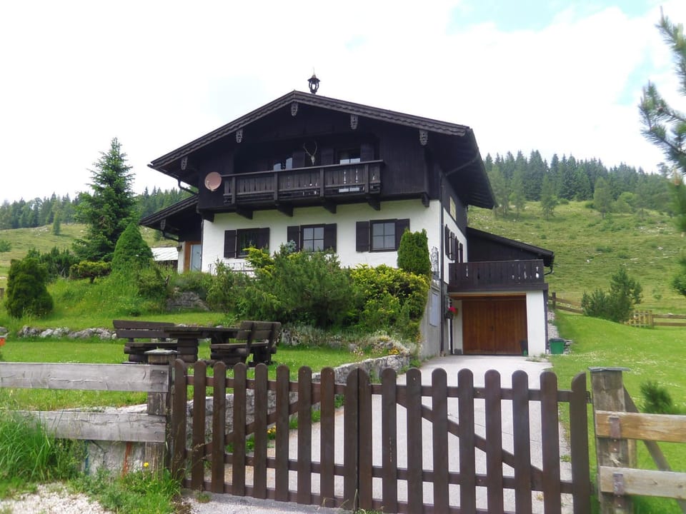 Facade/entrance, Summer