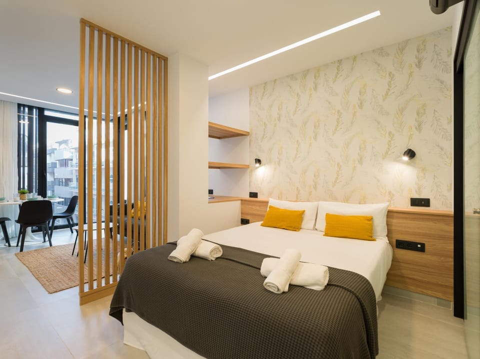 Bed, Bedroom