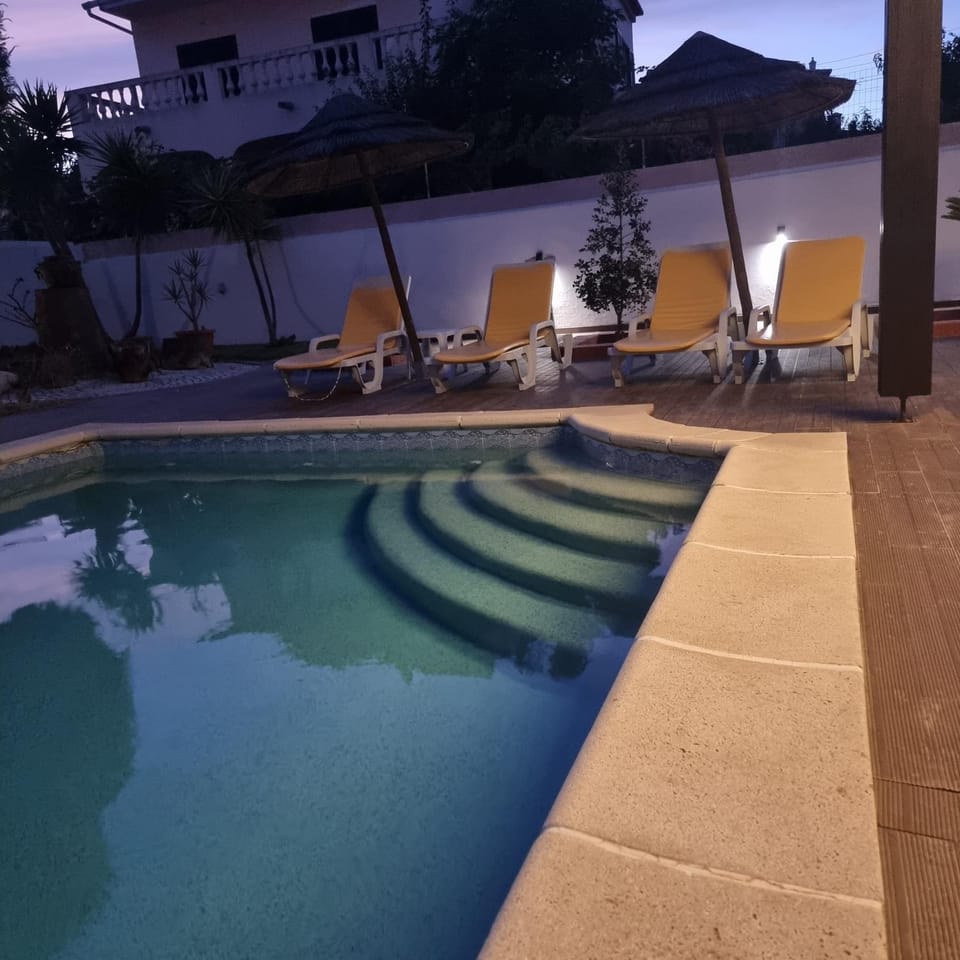 Balcony/Terrace, Swimming pool